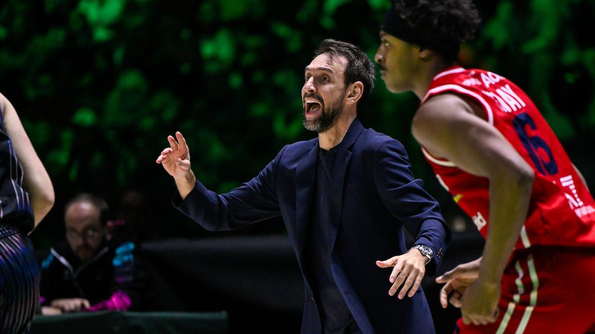 Olimpia, Brooks: «Come una partita da playoff». Poeta: «Barcelona squadra fortissima»
