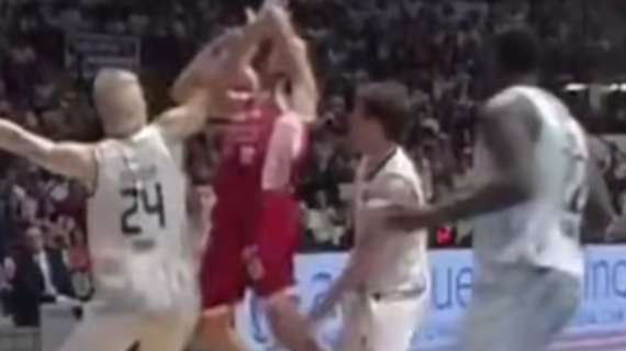 Cantù vs Rimini, fa discutere il finale: c'era un fallo su Marini?