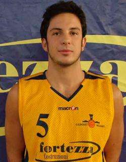 Gian Andrea Fratini (foto www.recanatibasket.it)