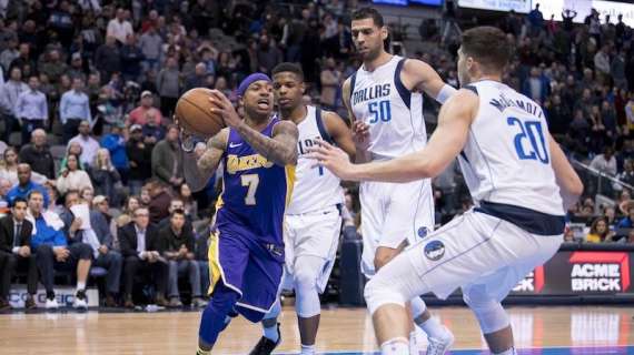 NBA - Dallas sporca l'esordio di Isaiah Thomas con i Lakers