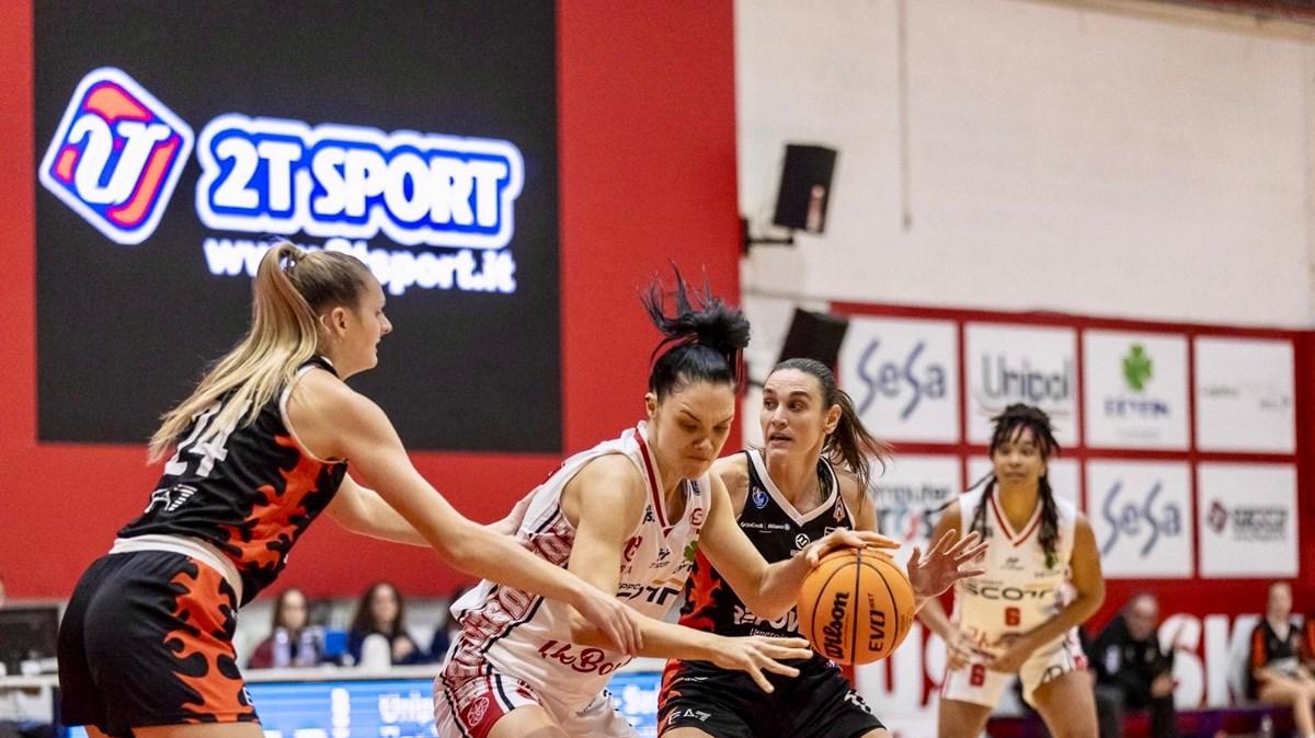 A2 F - Empoli, coach Cioni: "Mentalità operaia e lavoro per superare questo momento no"