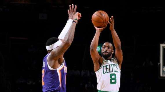NBA - Kemba Walker dirige l'orchestra Celtics sui Phoenix Suns