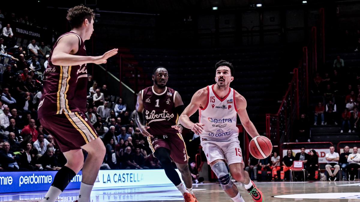 Libertas Livorno ed Estra Pistoia, un derby delicato al Modigliani Forum