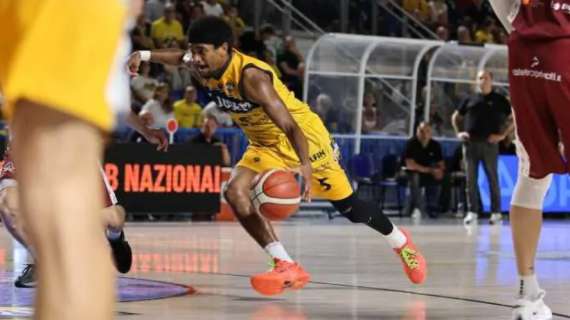 A2 Playout - Vigevano al cardiopalma: 83-79 su Livorno, si va a gara-5
