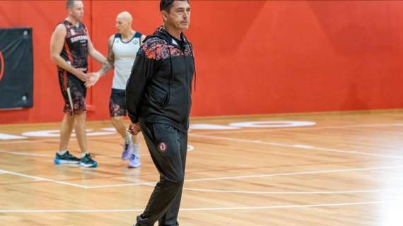 Serie B - Esordio di Davide Bonora alla guida di Fiumicino: sabato contro Cagliari