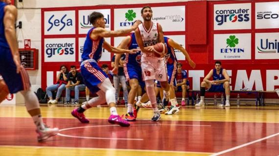 Serie B - Use Computer Gross parte col sorriso contro Junior Casale