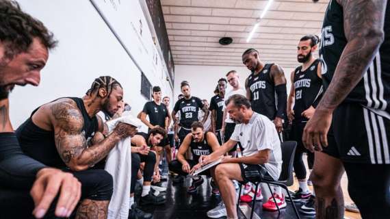 LBA - Virtus, Morgan brilla nel primo scrimmage con Pesaro. Banchi: "Spunti interessanti" 