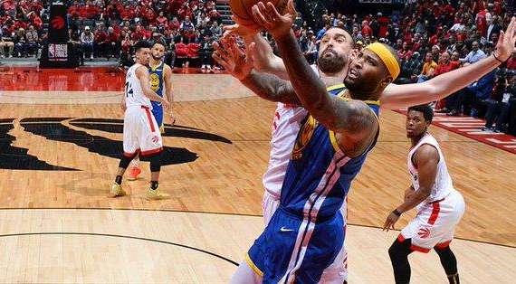 NBA Playoff - Thompson guida la riscossa dei Warriors a Toronto