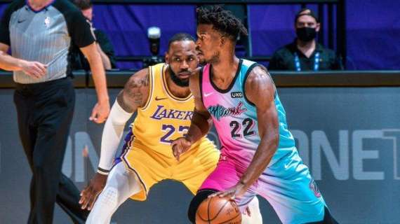 NBA - Lakers: con gli Heat fiato sospeso fino all'ultimo secondo 