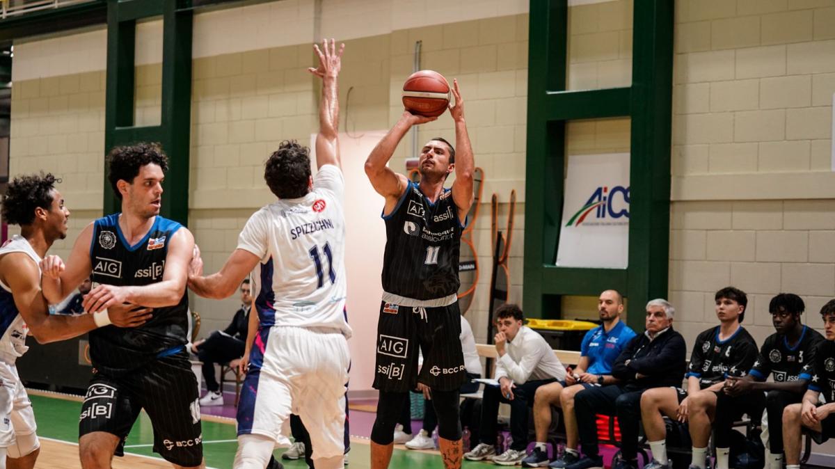 Serie B - Benacquista Latina espugna il campo della Malvin PSA Casoria