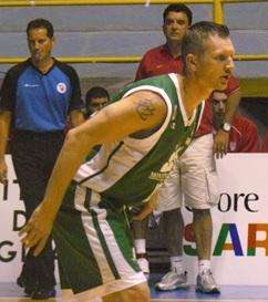 Siena - Il ginocchio di Kaukenas fa crack