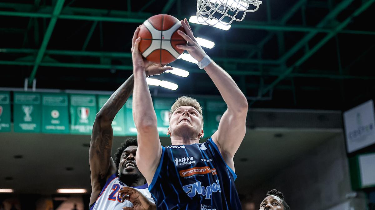 Napoli, Treier: "Tortona in ottima forma, abbiamo lavorato sul loro pacchetto di guardie"