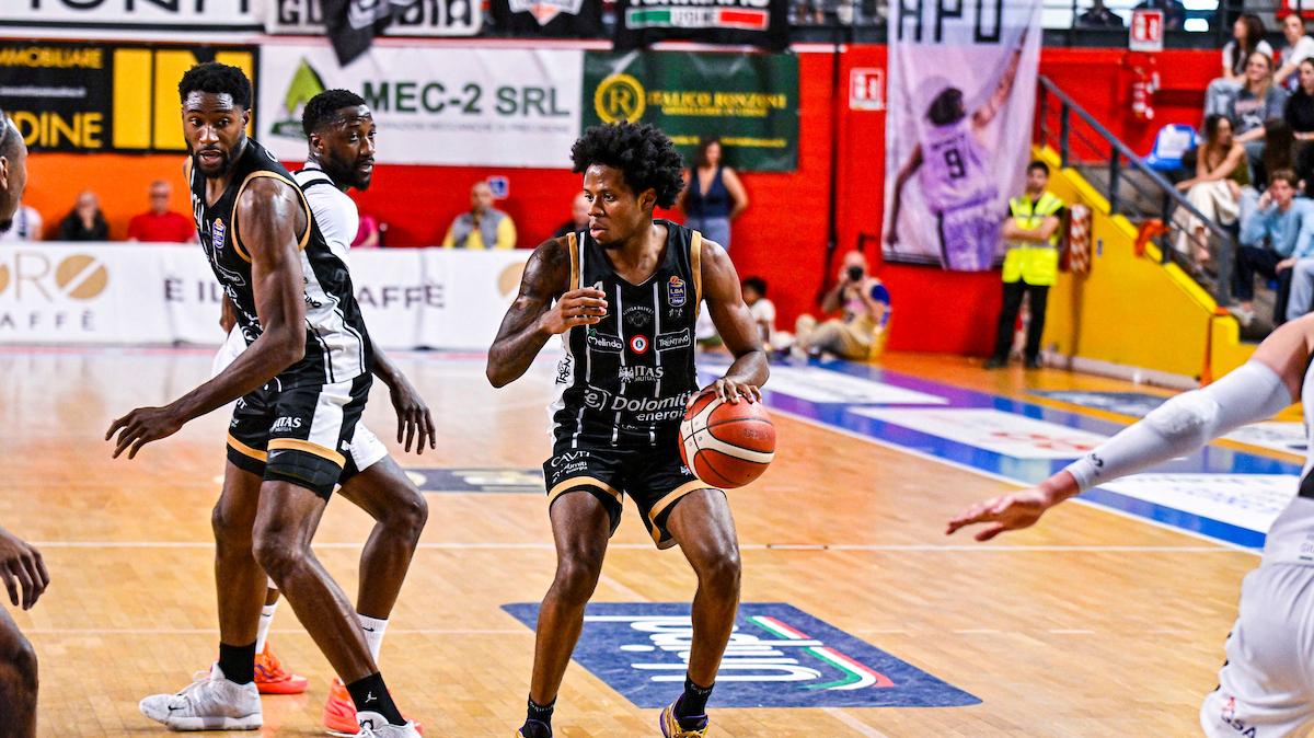 L'Aquila Trento sbanca Udine per sperare ancora nei playoff