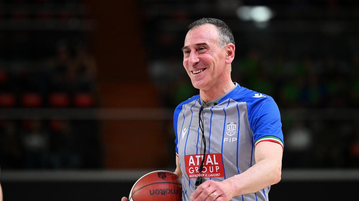 L'arbitro Carmelo Lo Guzzo raggiunge il record di 786 partite in carriera