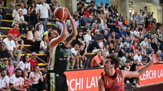 Serie B - Blacks Faenza vincono il derby con l'Andrea Costa Imola: play off