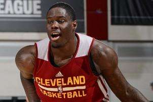 Niente Sixers per Anthony Bennett