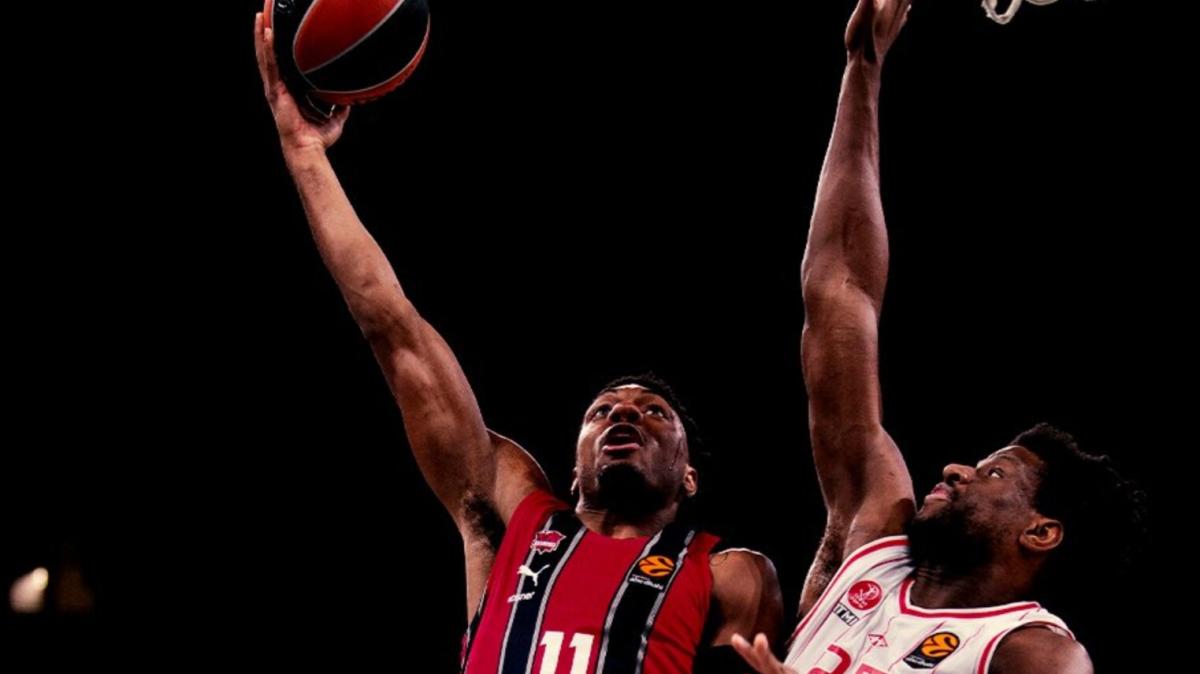Baskonia - Hapoel: 131 punti totali all'intervallo battendo due record