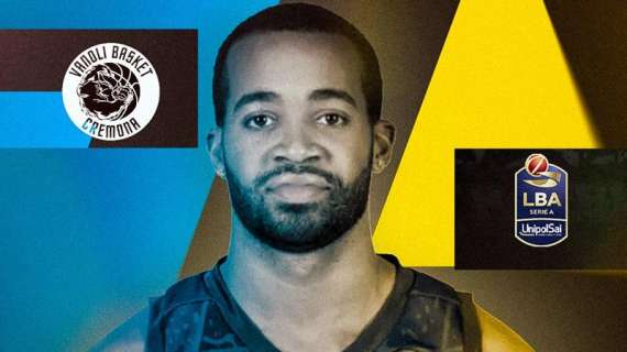 UFFICIALE LBA - Phil Booth firma con la Vanoli Basket Cremona