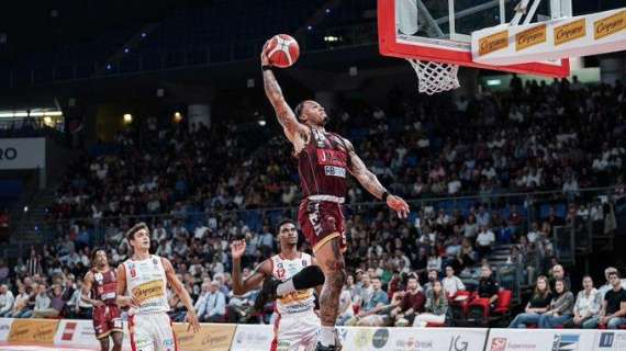 LBA Highlights - Reyer Venezia dominante nella Vitrifrigo Arena di Pesaro