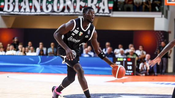Virtus Bologna, Momo Diouf: «Ci stiamo integrando bene»