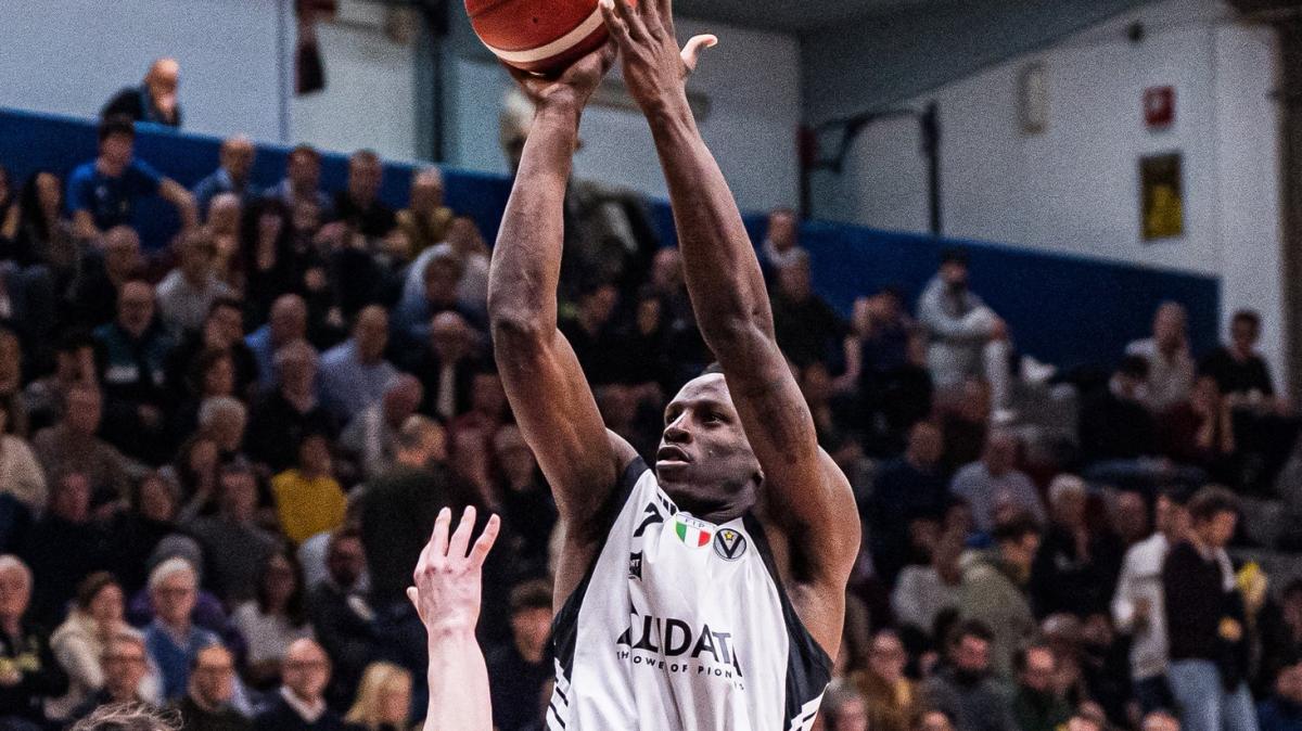 Pagelle: Virtus Bologna e il successo a Cremona, i voti dei quotidiani 