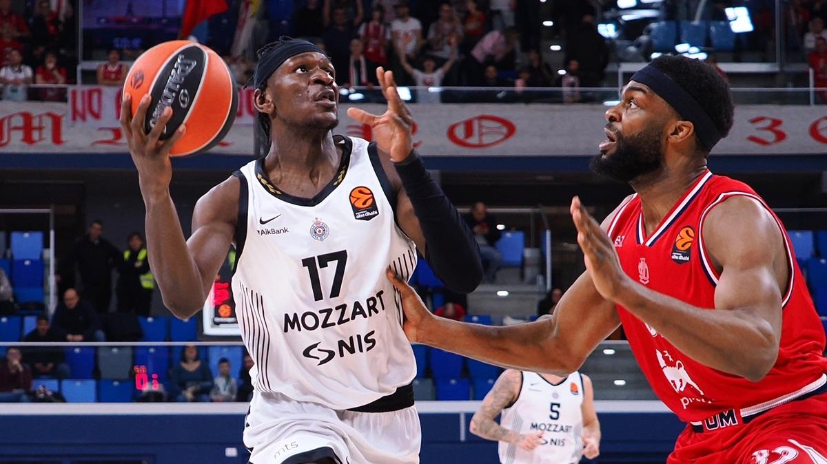 Pistons e altre tre franchigie NBA sulle tracce di Isaac Bonga