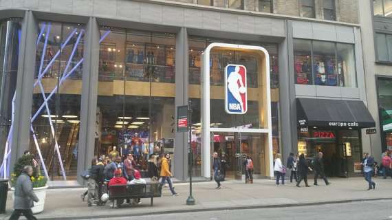 La NBA non ha pagato l'affitto per l' NBA Store a New York