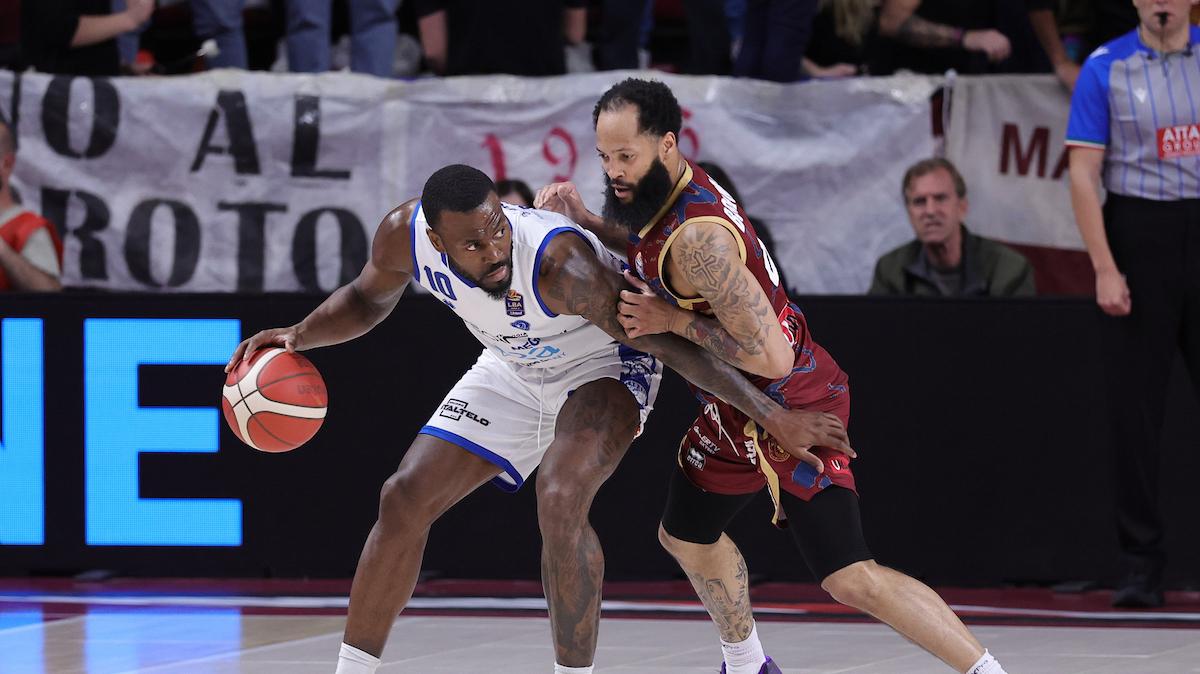 La Germani Brescia vince in laguna sulla Reyer Venezia: gli highlights