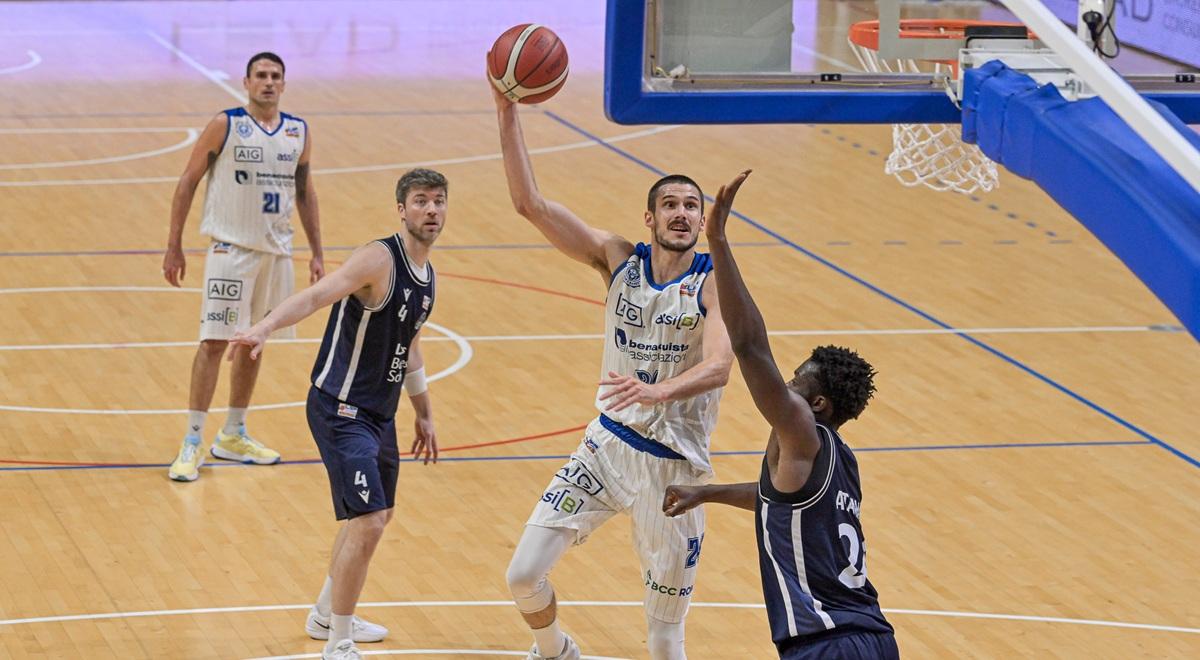 Serie B - Benacquista, ultimo atto del 2025 a Cisterna contro l'Adamant Ferrara