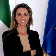 Capienza palazzetti: le proposte del sottosegretario Valentina Vezzali