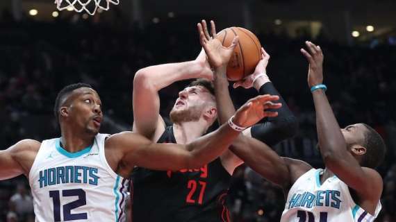 NBA - Blazers hanno ragione degli Hornets ma dopo overtime