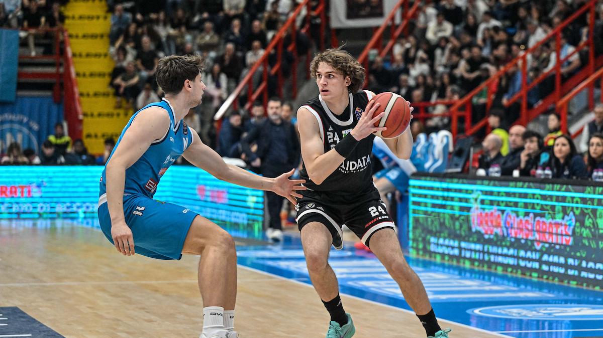 Napoli vs Virtus Bologna, diretta (69-89 con 30 secondi da giocare, 4Q)