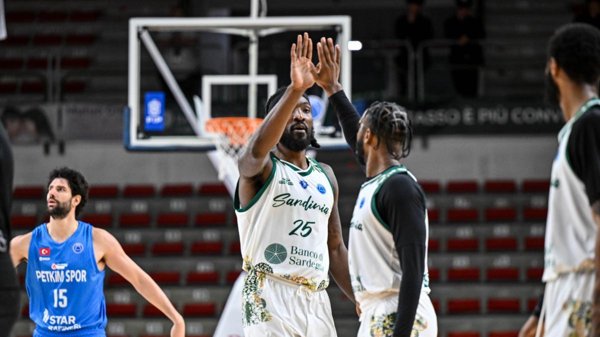 Sassari, Carlini: “Arriviamo alla partita di Zaragoza con voglia di riscatto