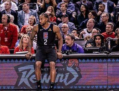 NBA - Leonard c'è e i Clippers sbancano Toronto