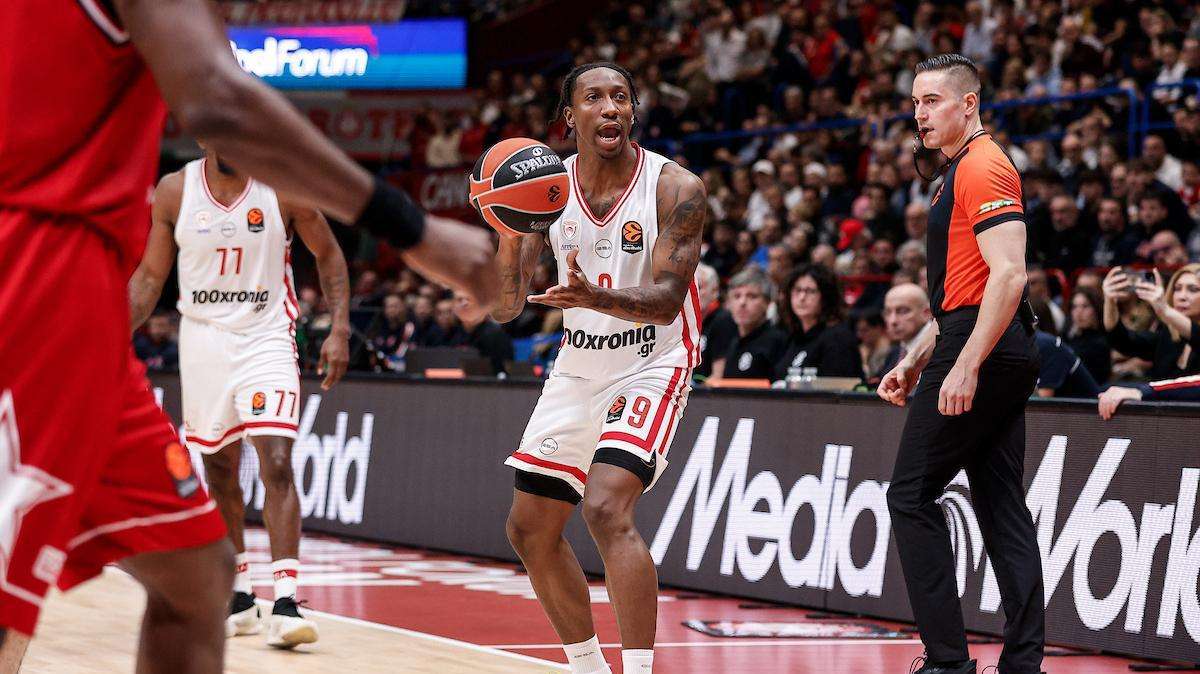 L'Anadolu Efes annuncia le uscite di Saben Lee e Cole Swider