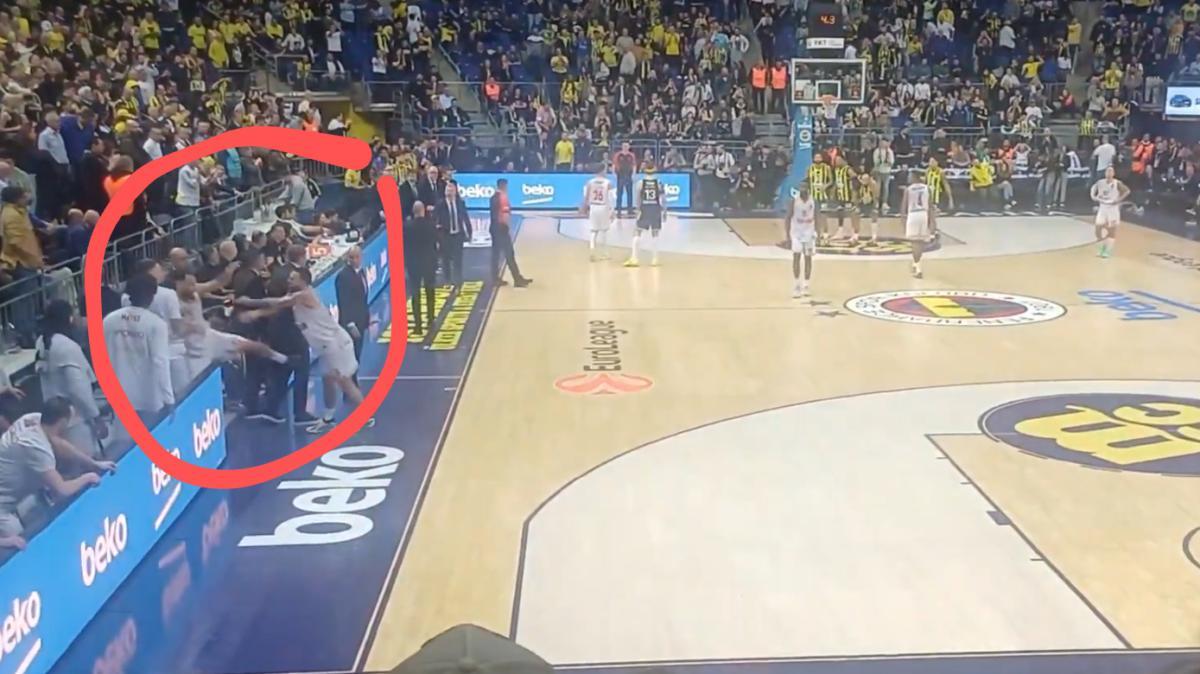 Caso Mike James, arrivano le scuse a Okobo: «È imbarazzante per tutti noi»