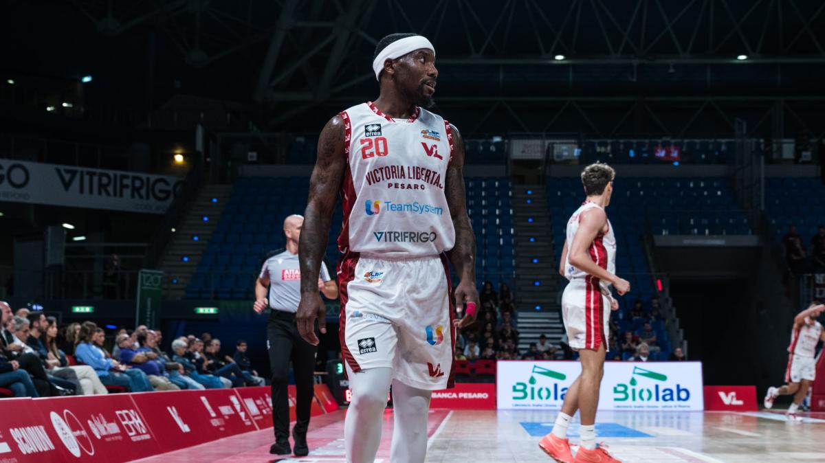 VL Pesaro, l'infortunio di Kay Felder: ecco l'aggiornamento del club