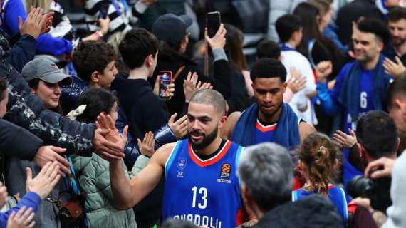 EL highlights: Anadolu Efes a tutta forza sull'Alba Berlino