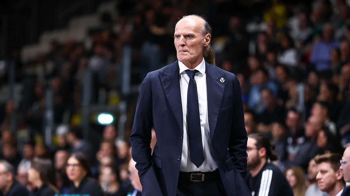 Virtus Bologna, Ivanovic: «Non guardo la classifica. I rimbalzi? Non dipendono dalla statura»