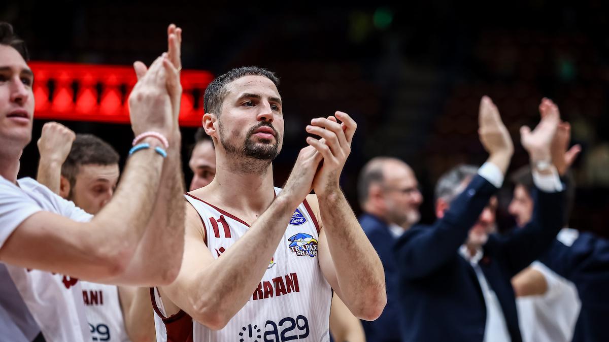 C'è Trapani-Udine alle 12. Niente derby Alibegovic, la Shark con il dubbio Petrucelli