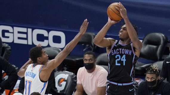 NBA - Sacramento alimenta le ultime speranze di playoff in casa dei Thunder