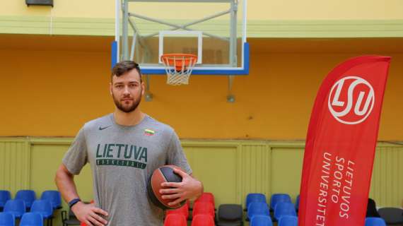 Lithuania, Motiejunas is game time decision for the first game