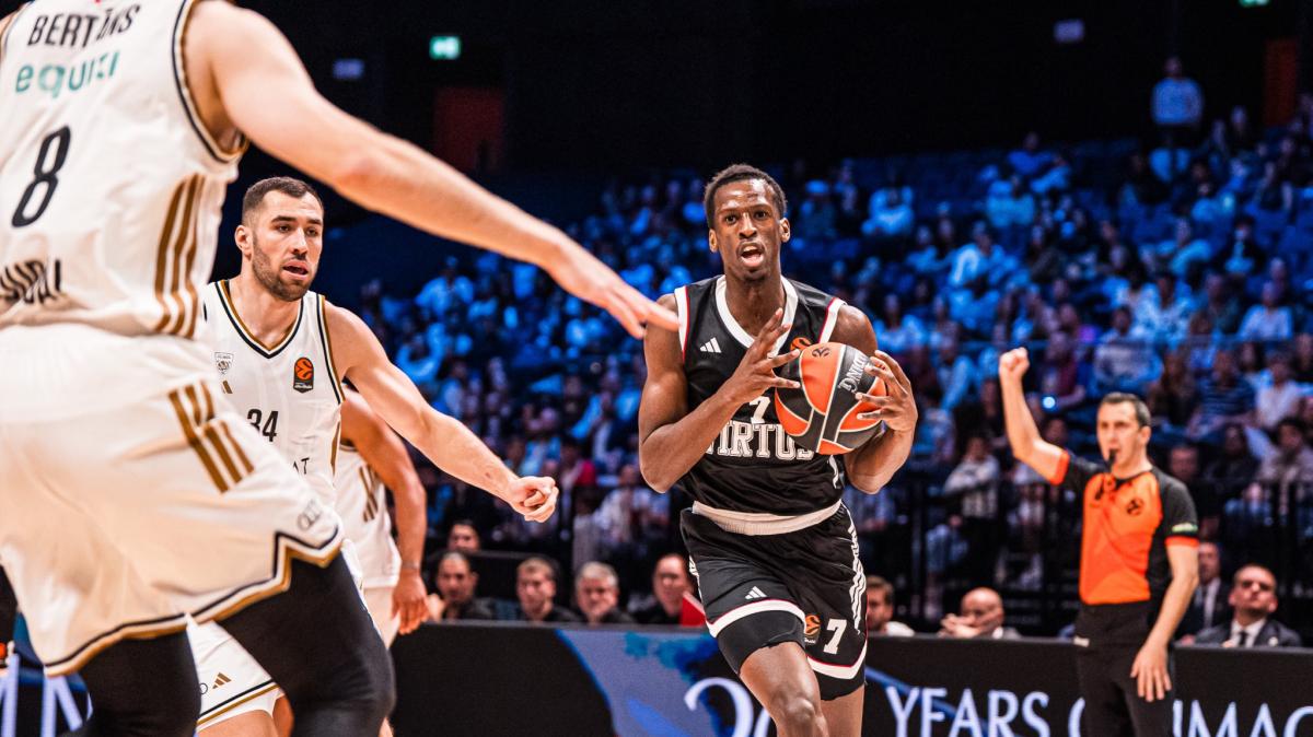 Intervallo: Virtus avanti 37-41 a Dubai, super Saliou Niang 