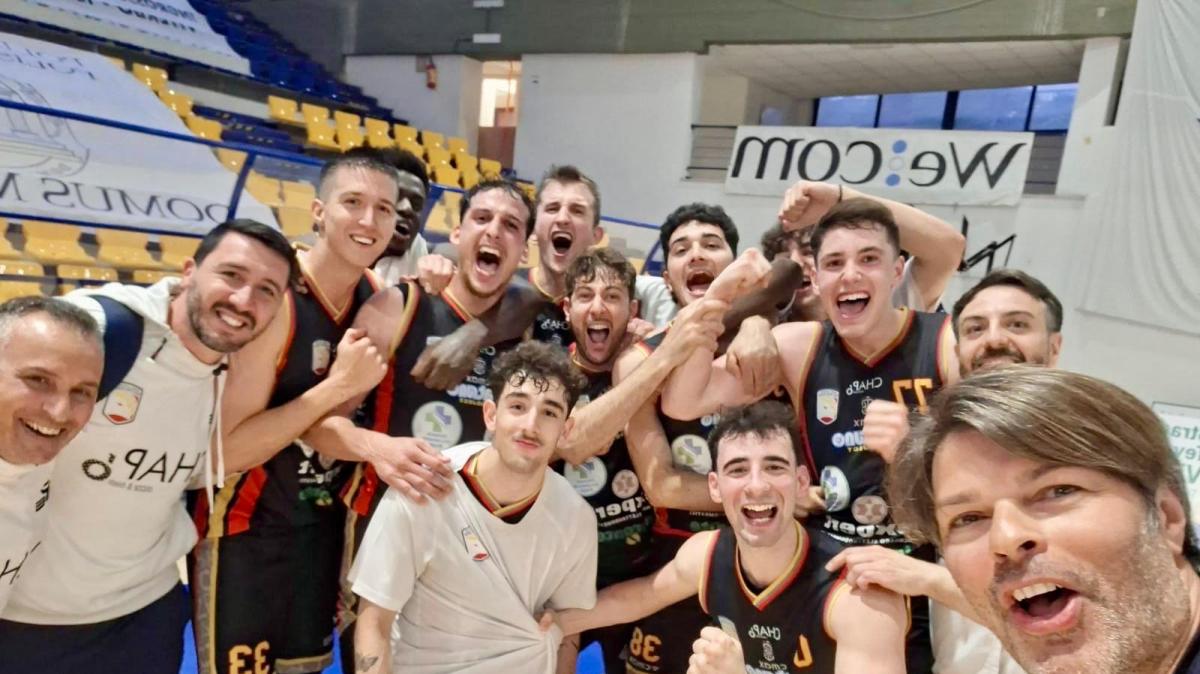 B Int - Basket Academy corsara espugna Viterbo e vola ai quarti di finale