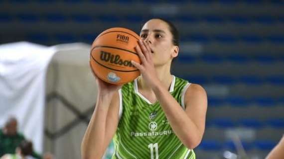 A2 F - Adriana Cutrupi primo acquisto delle Terme Salus Viterbo