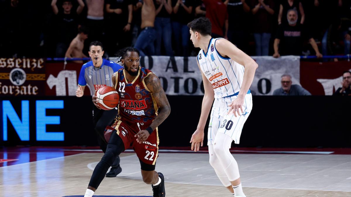 LIVE LBA | Reyer Venezia vs Guerri Napoli: diretta 2Q 49-32 16'