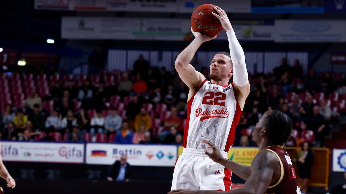 Sirene di EuroLega per Malachi Flynn, ma è vicino il rinnovo al Bahcesehir Koleji