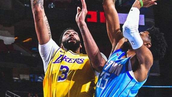 NBA - I Rockets umiliati al Toyota Center dai Lakers