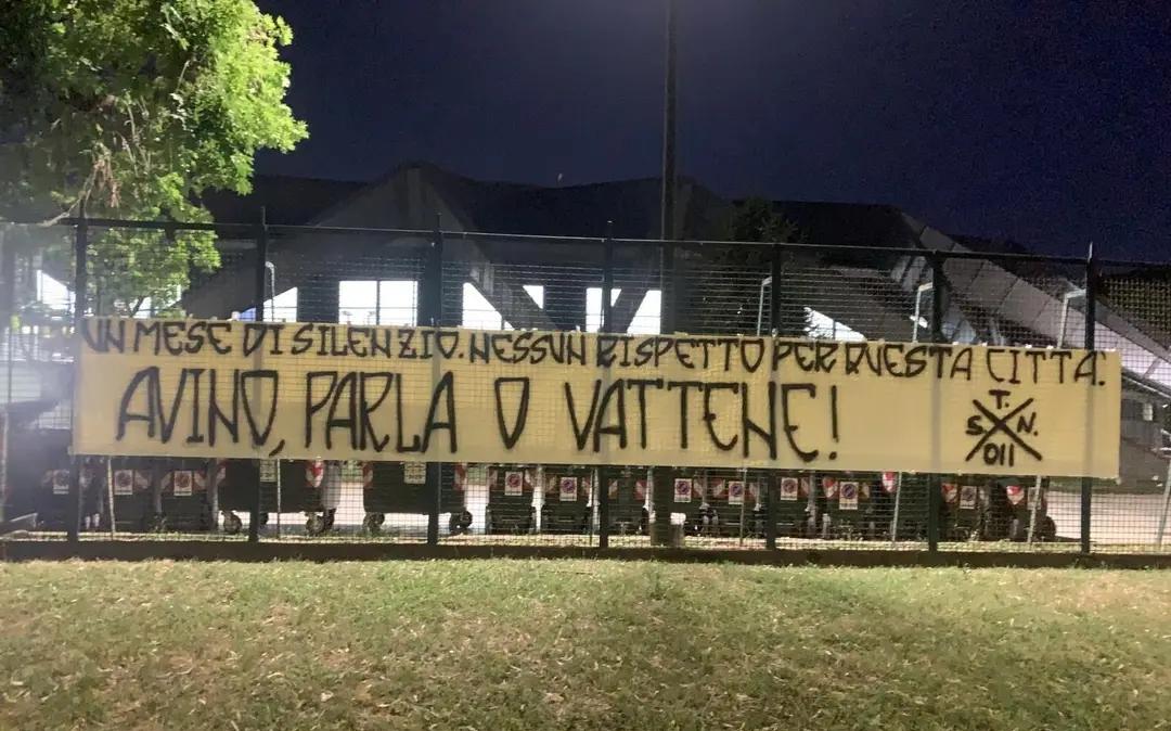 «Avino, parla o vattene»: i tifosi di Basket Torino chiedono chiarezza