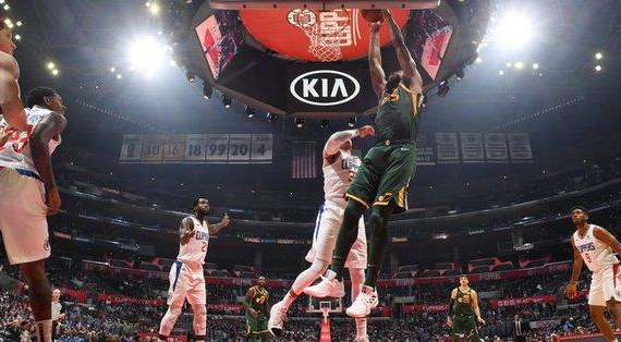 NBA - Anche i Jazz montano in testa ai Clippers